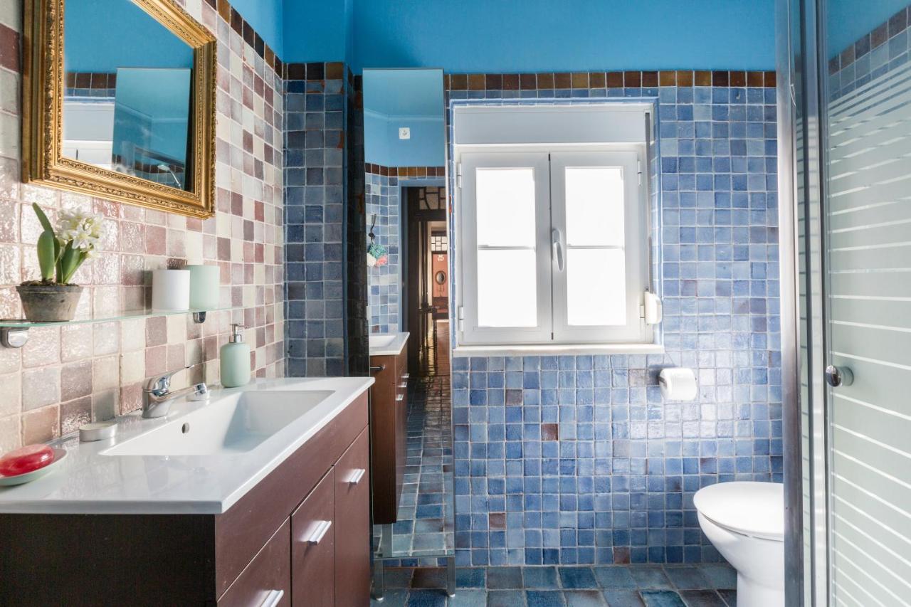 Charming In A 19th Century Building * Lisbona