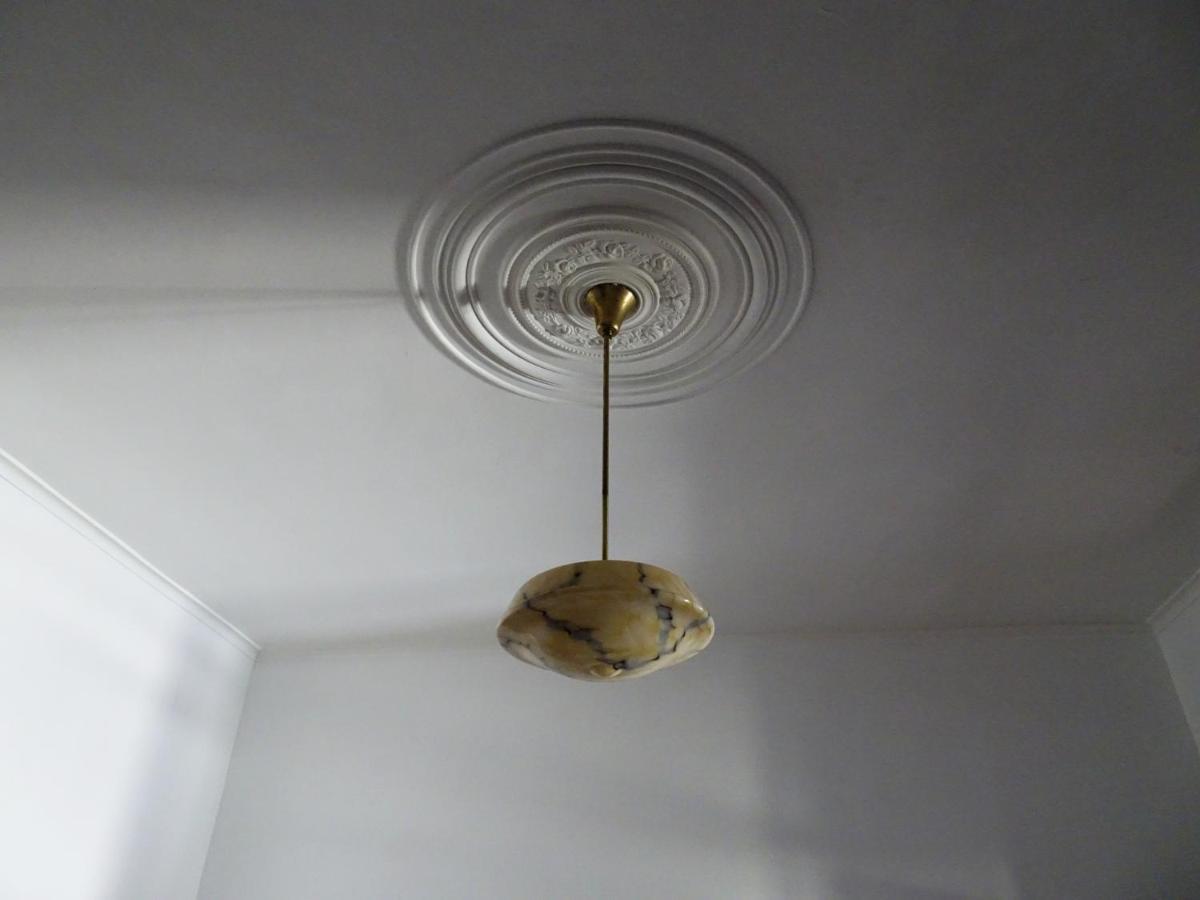Charming In A 19th Century Building Appartamento *