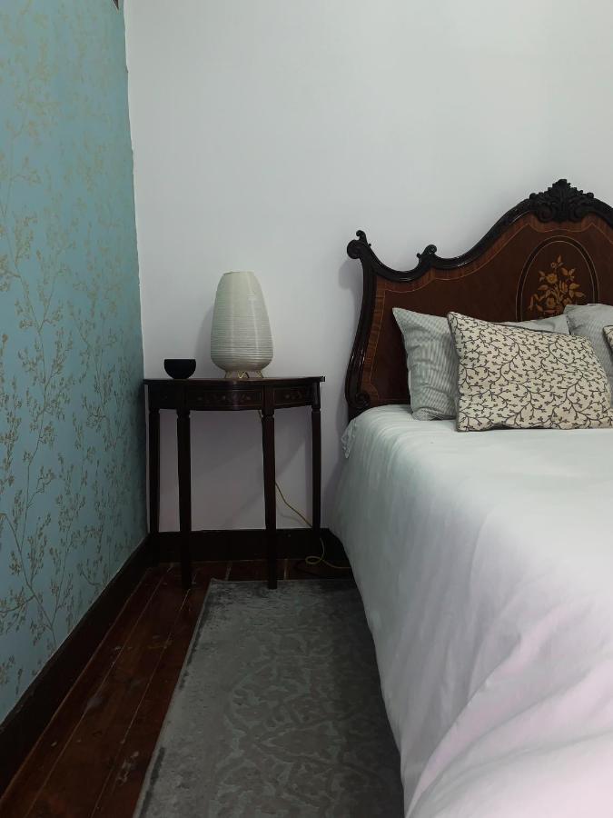 Charming In A 19th Century Building * Lisbona